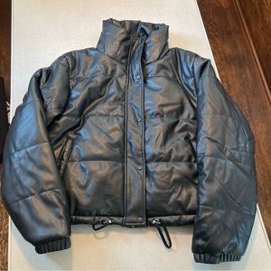 Vigross, Junior, XL, black Puffer faux leather jacket. NWT